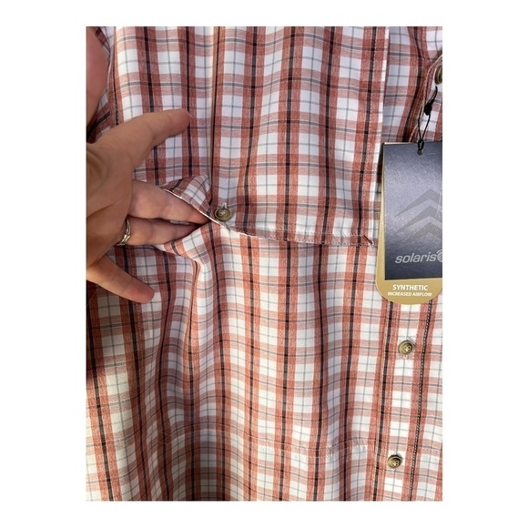 Solaris UPF Red‎ Plaid Venting Short Sleeve Moisture Wicking Mens Shirt NEW - Picture 2 of 16